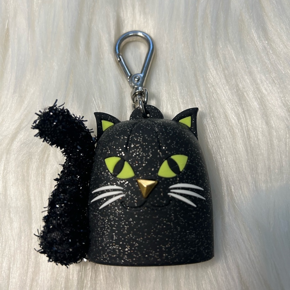 NWOT Bath & Body Works PocketBac Holder – Cat Design Keychain
